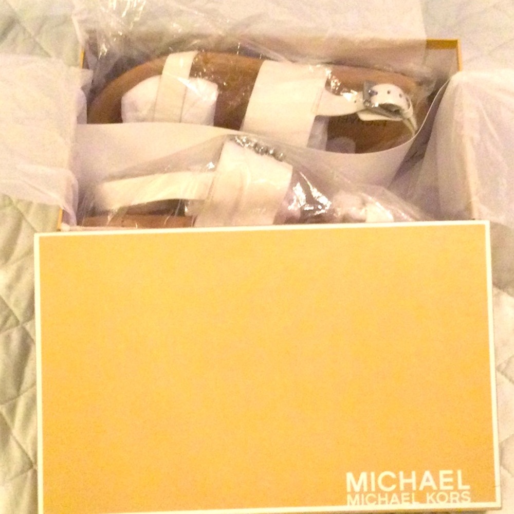 Women’s (US) Size 10M Michael Kors Sandals